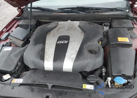 2013 Hyundai Genesis 3.8 z USA, uszkodzony, nr VIN KMHGC4DD2DU221040